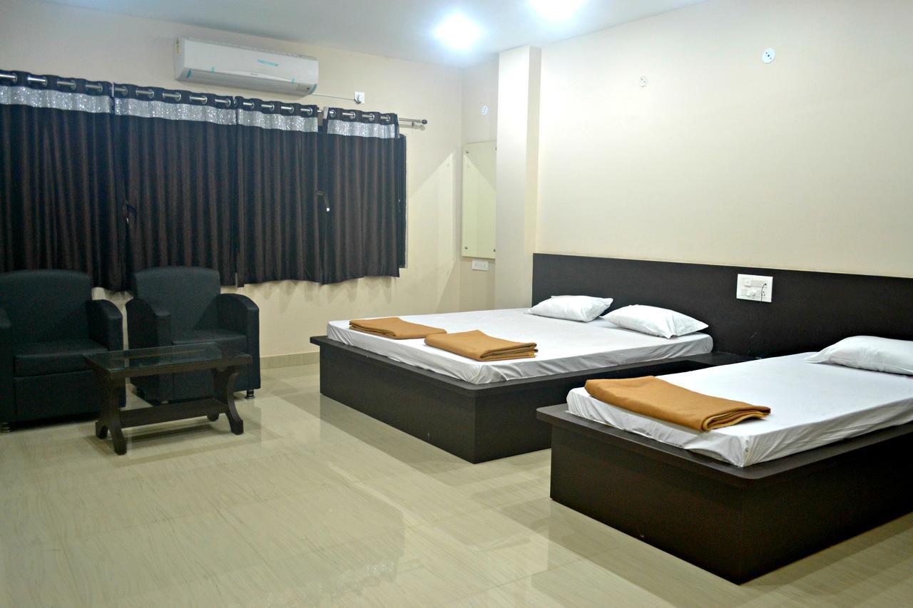 Hotel Bhammars Balangir Rom bilde