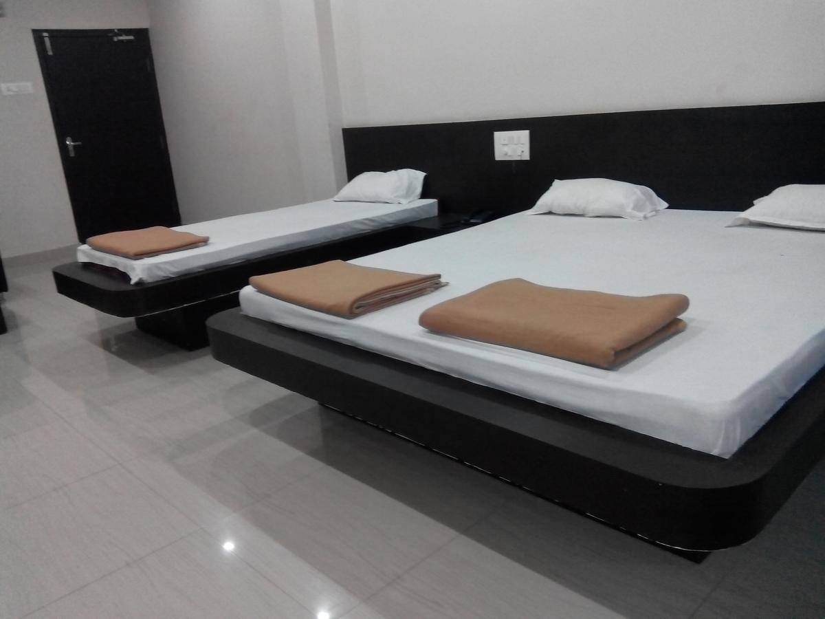 Hotel Bhammars Balangir Rom bilde