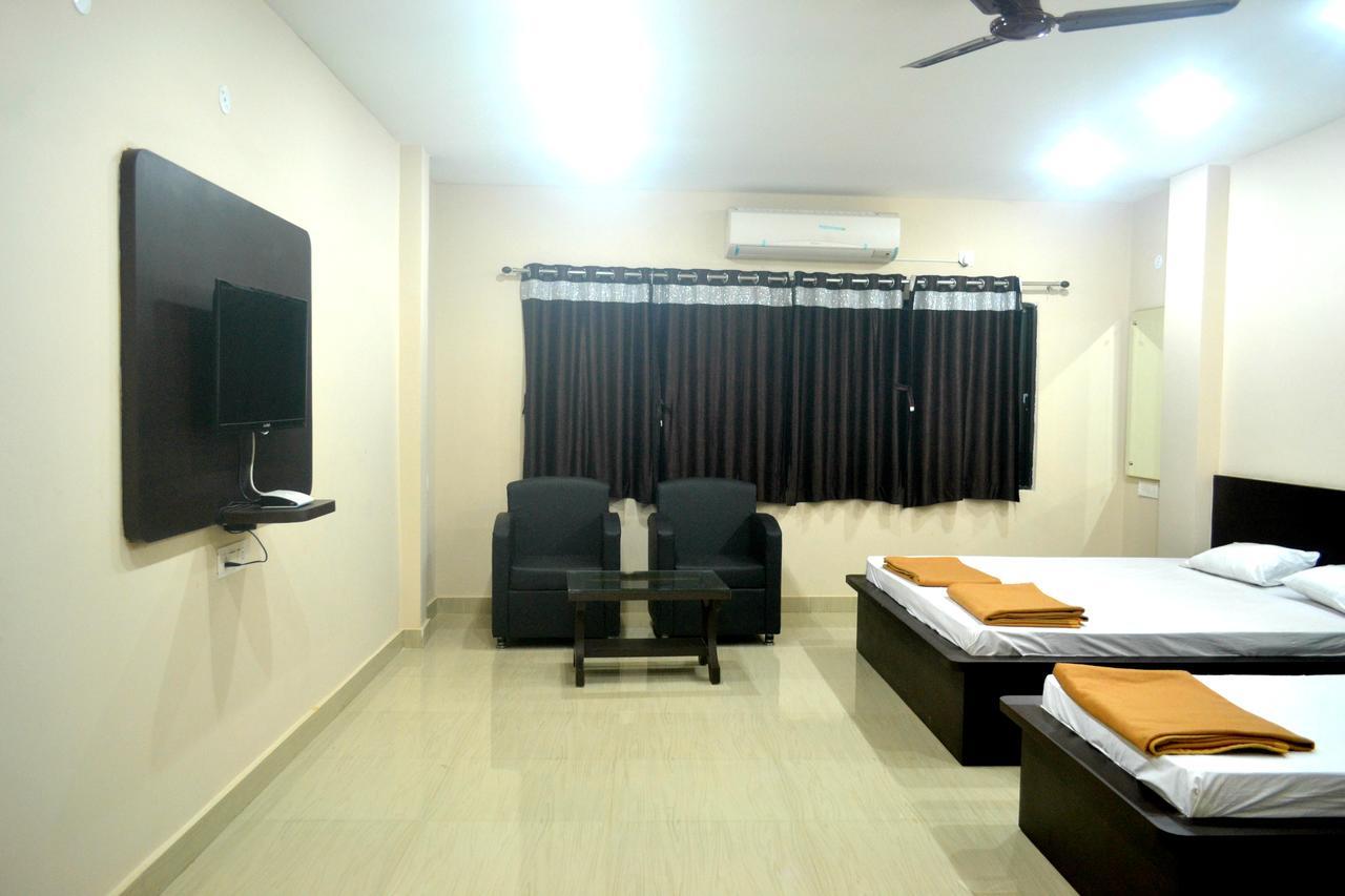 Hotel Bhammars Balangir Rom bilde