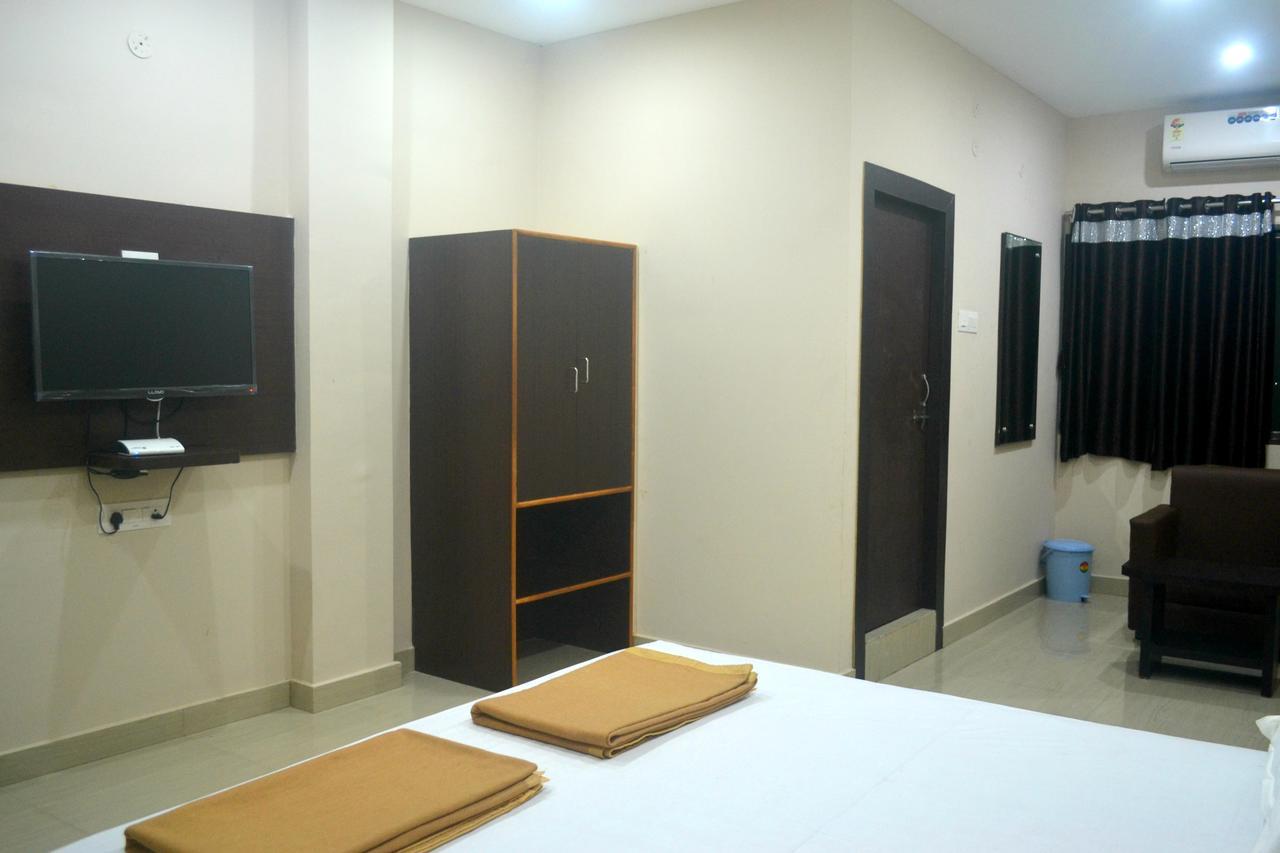 Hotel Bhammars Balangir Rom bilde