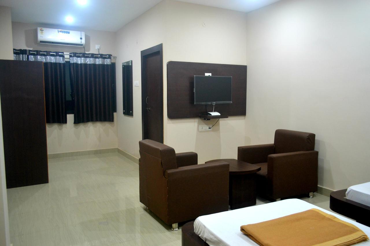 Hotel Bhammars Balangir Rom bilde